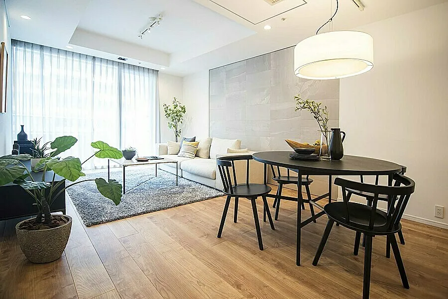 M.M.タワーズtheEAST