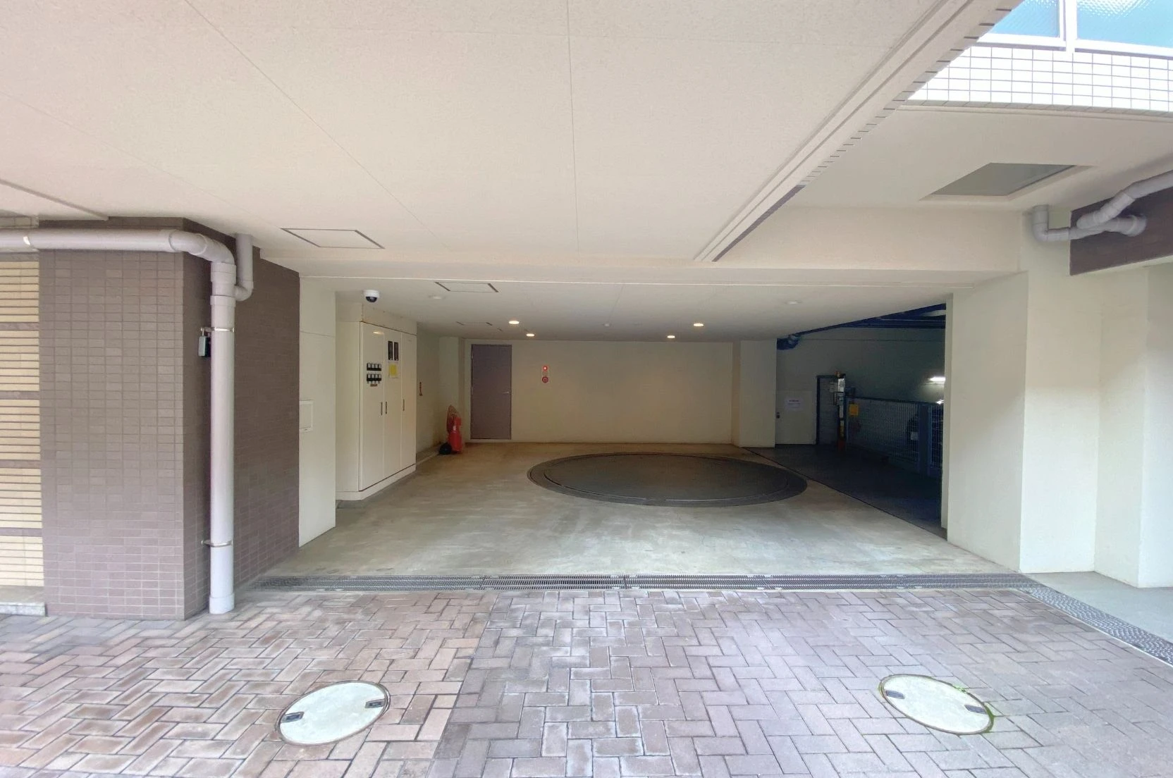 img_title_9／img_caption_9