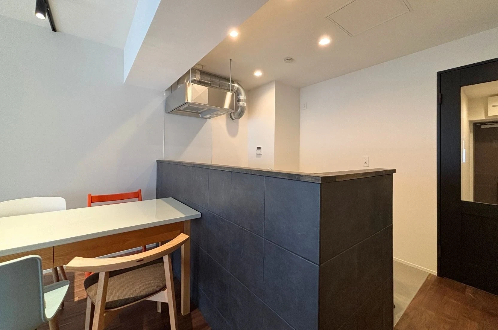 img_title_10／img_caption_10