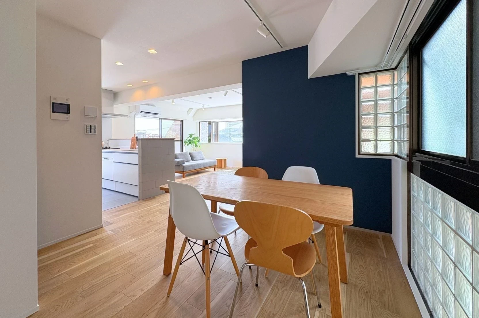 img_title_4／img_caption_4