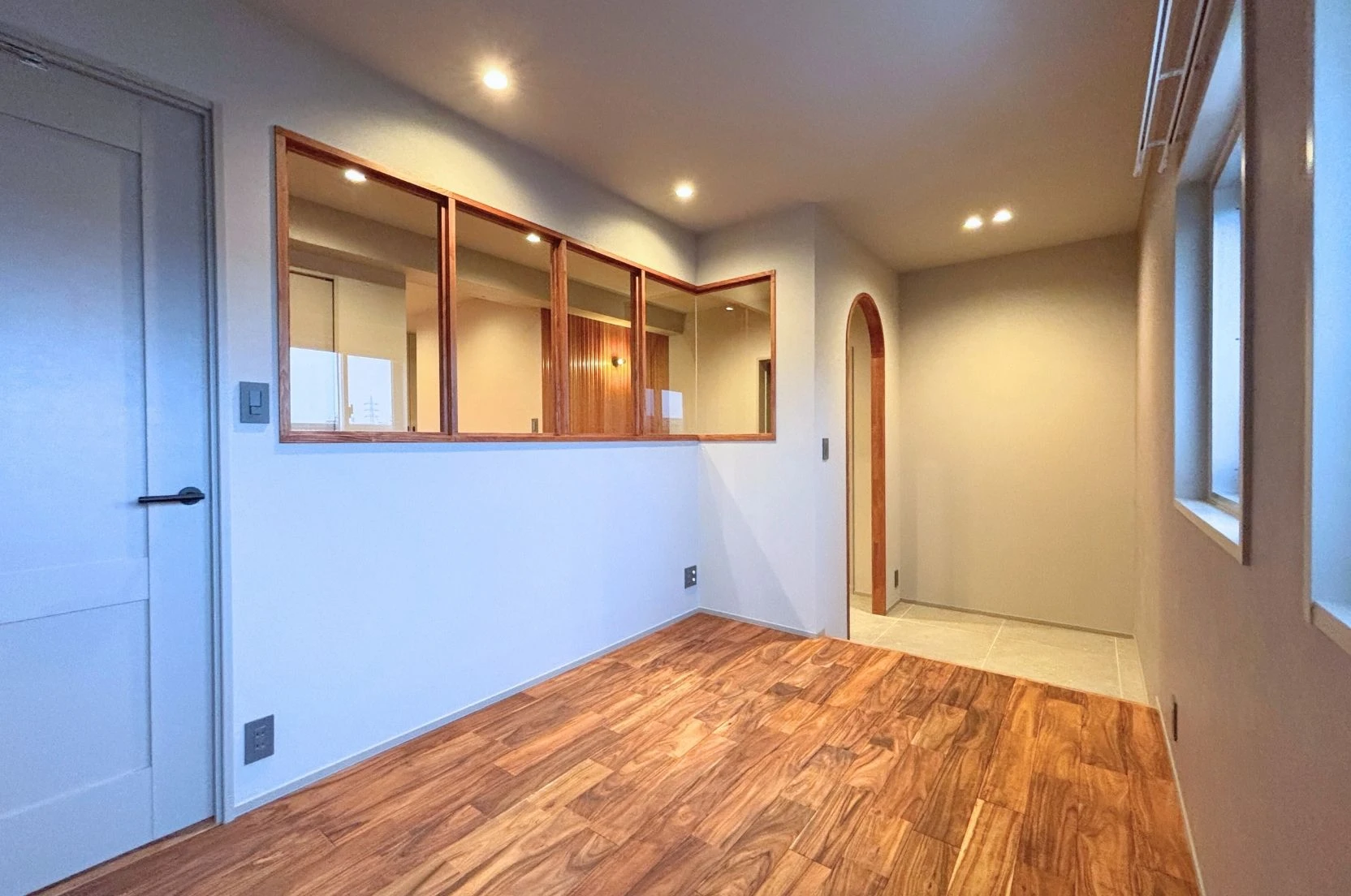 img_title_13／img_caption_13