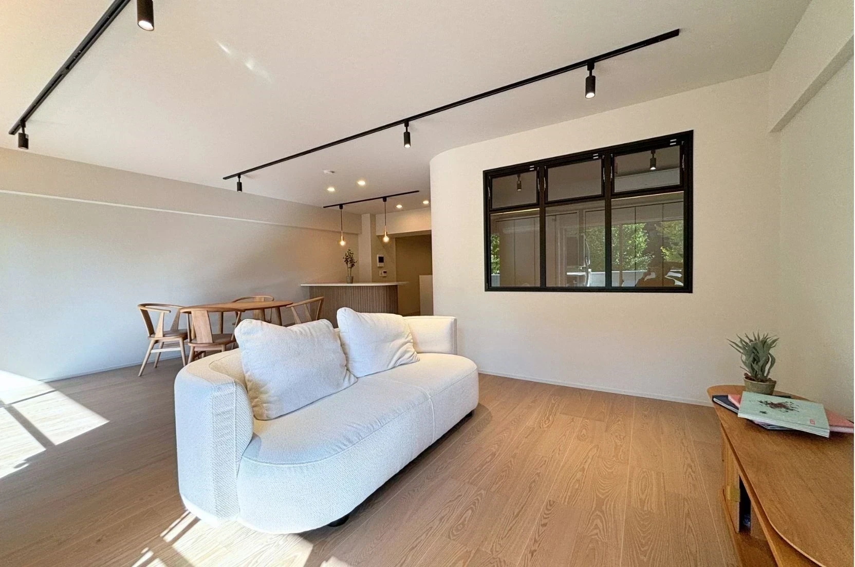 img_title_3／img_caption_3