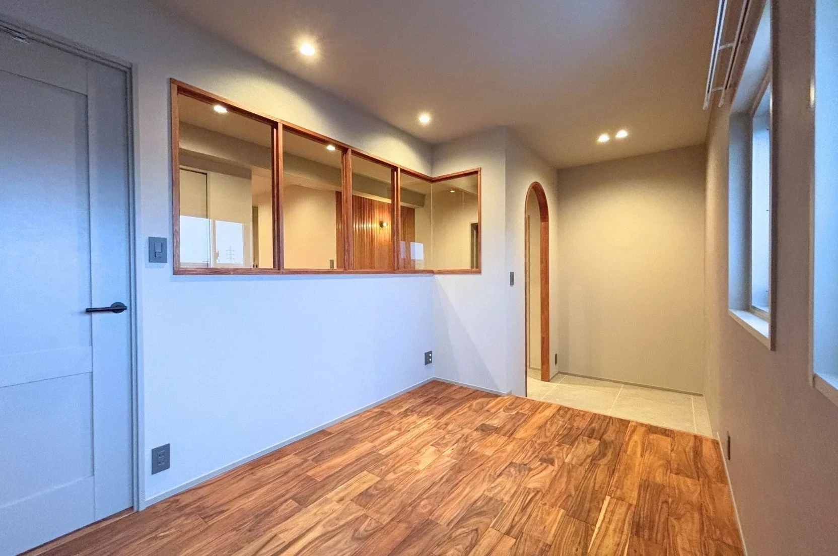 img_title_12／img_caption_12