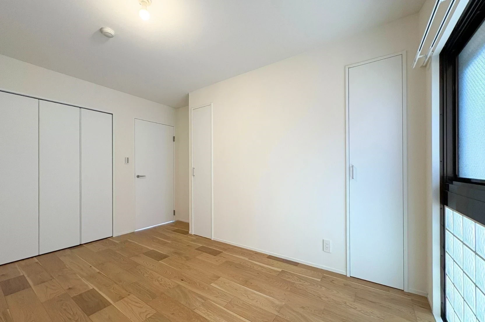 img_title_9／img_caption_9