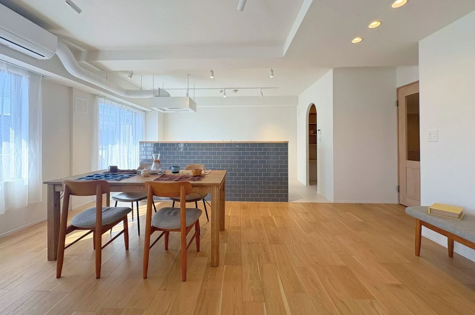 img_title_4／img_caption_4