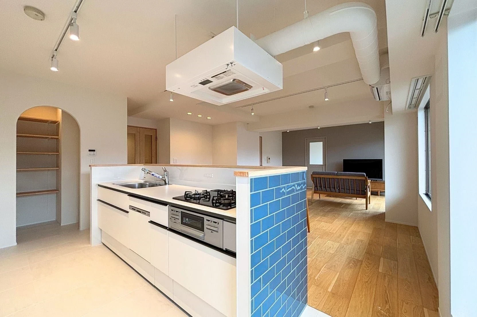 img_title_10／img_caption_10