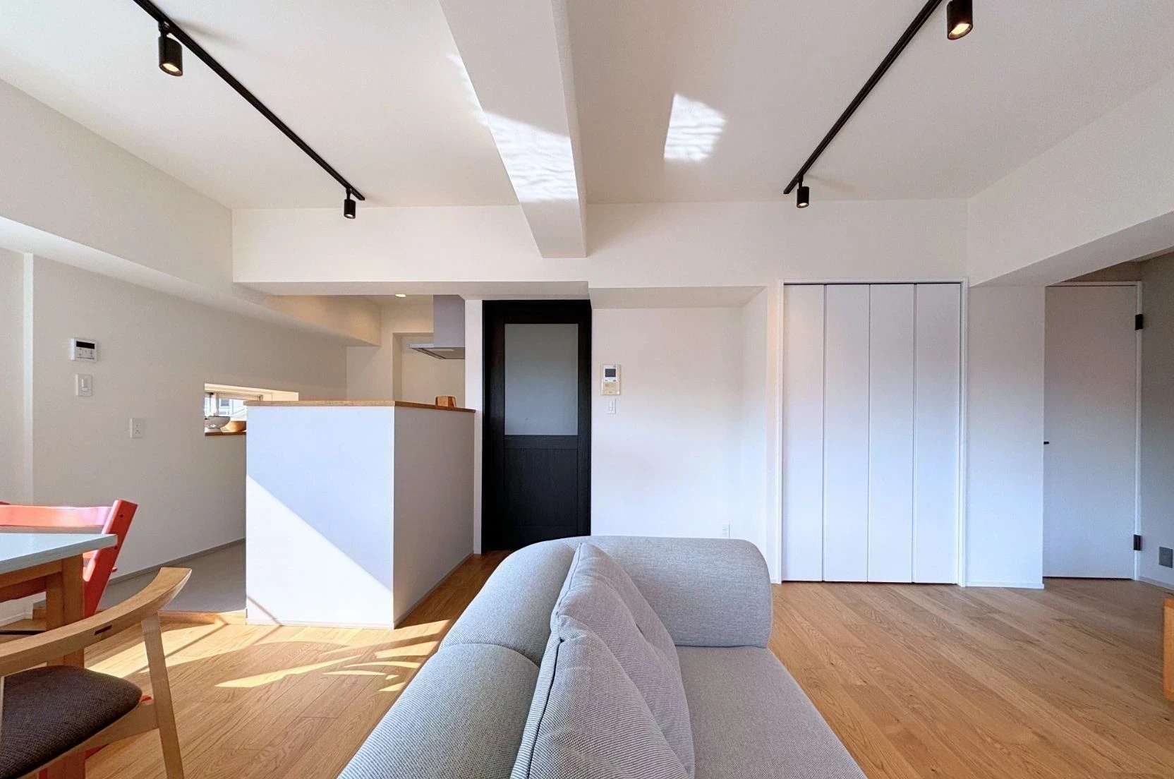 img_title_2／img_caption_2