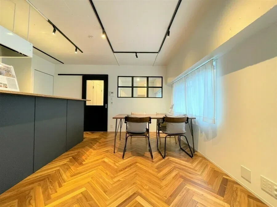 img_title_2／img_caption_2