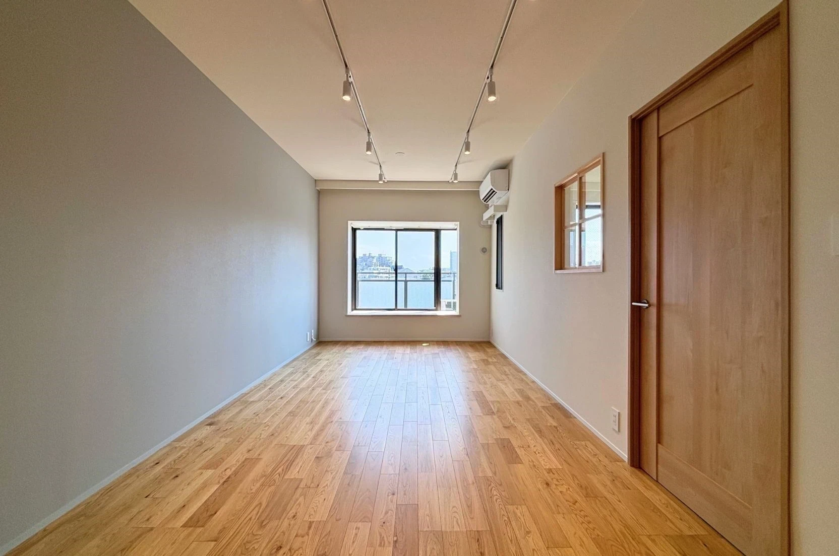 img_title_2／img_caption_2