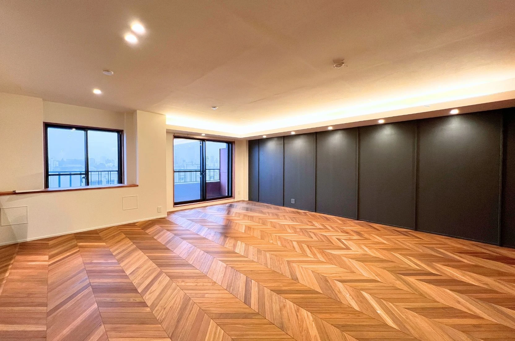 img_title_2／img_caption_2