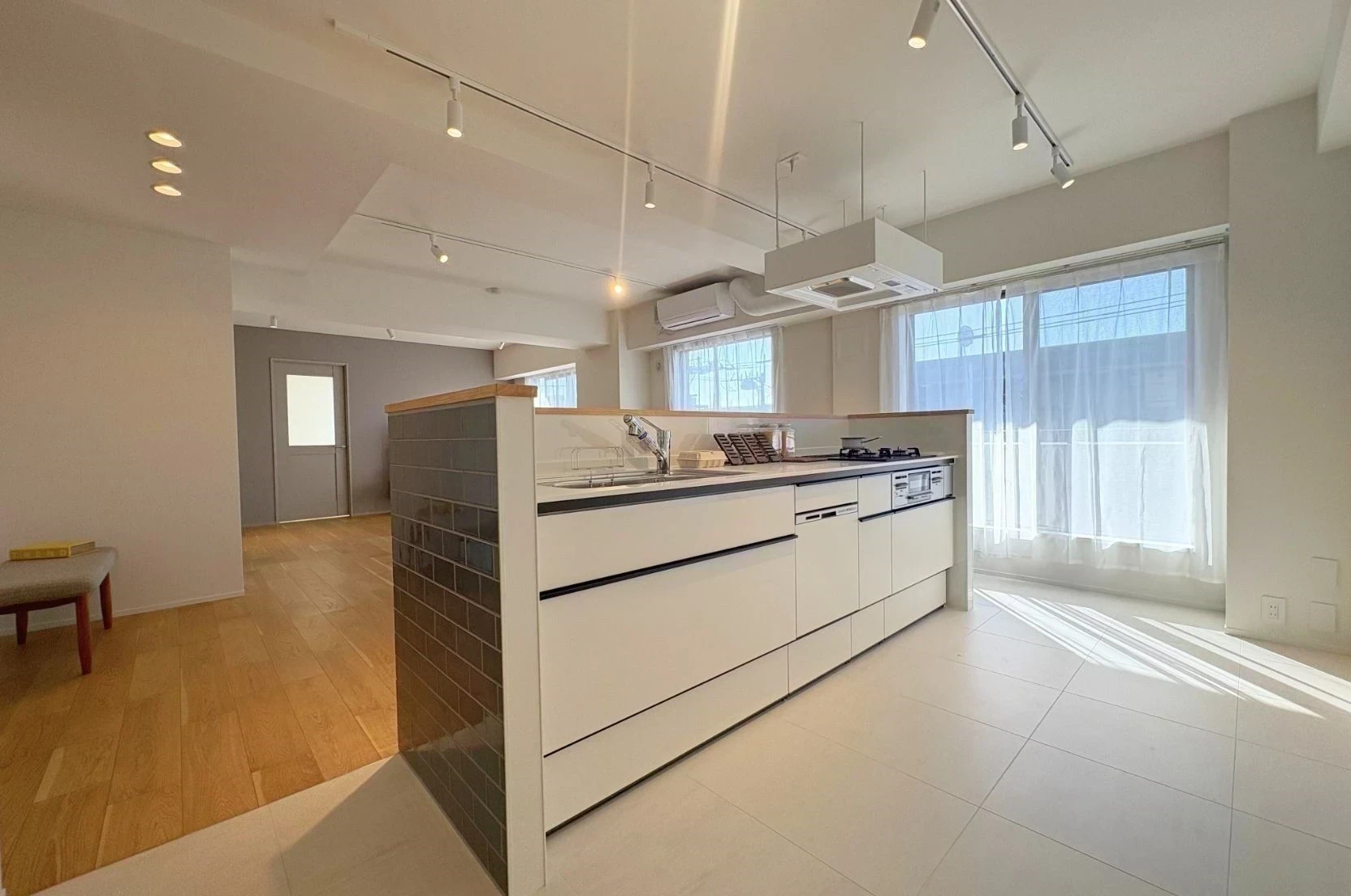 img_title_9／img_caption_9