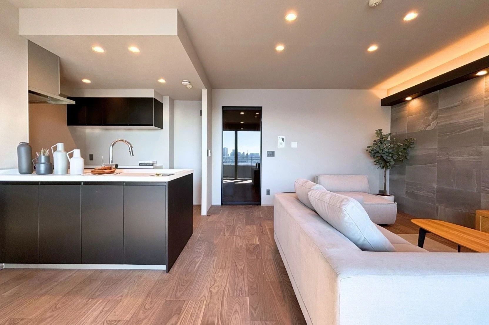 img_title_2／img_caption_2