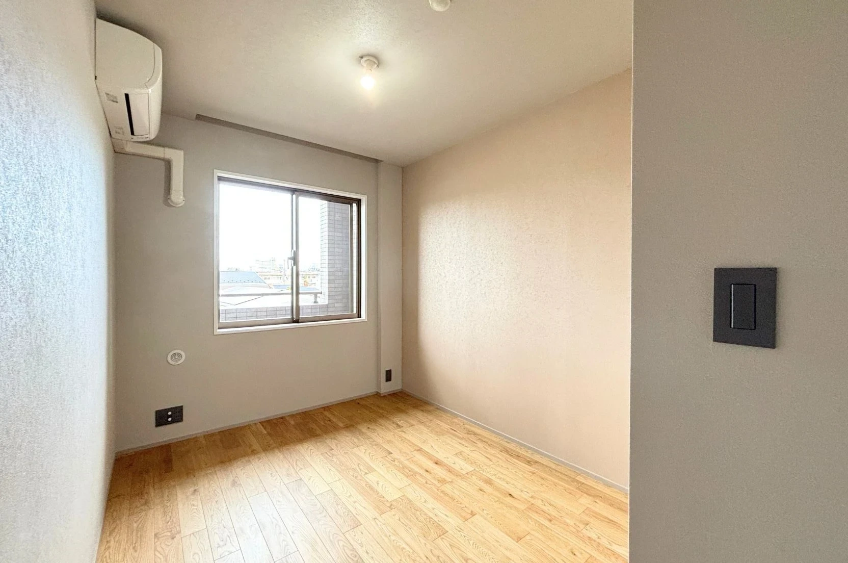 img_title_15／img_caption_15