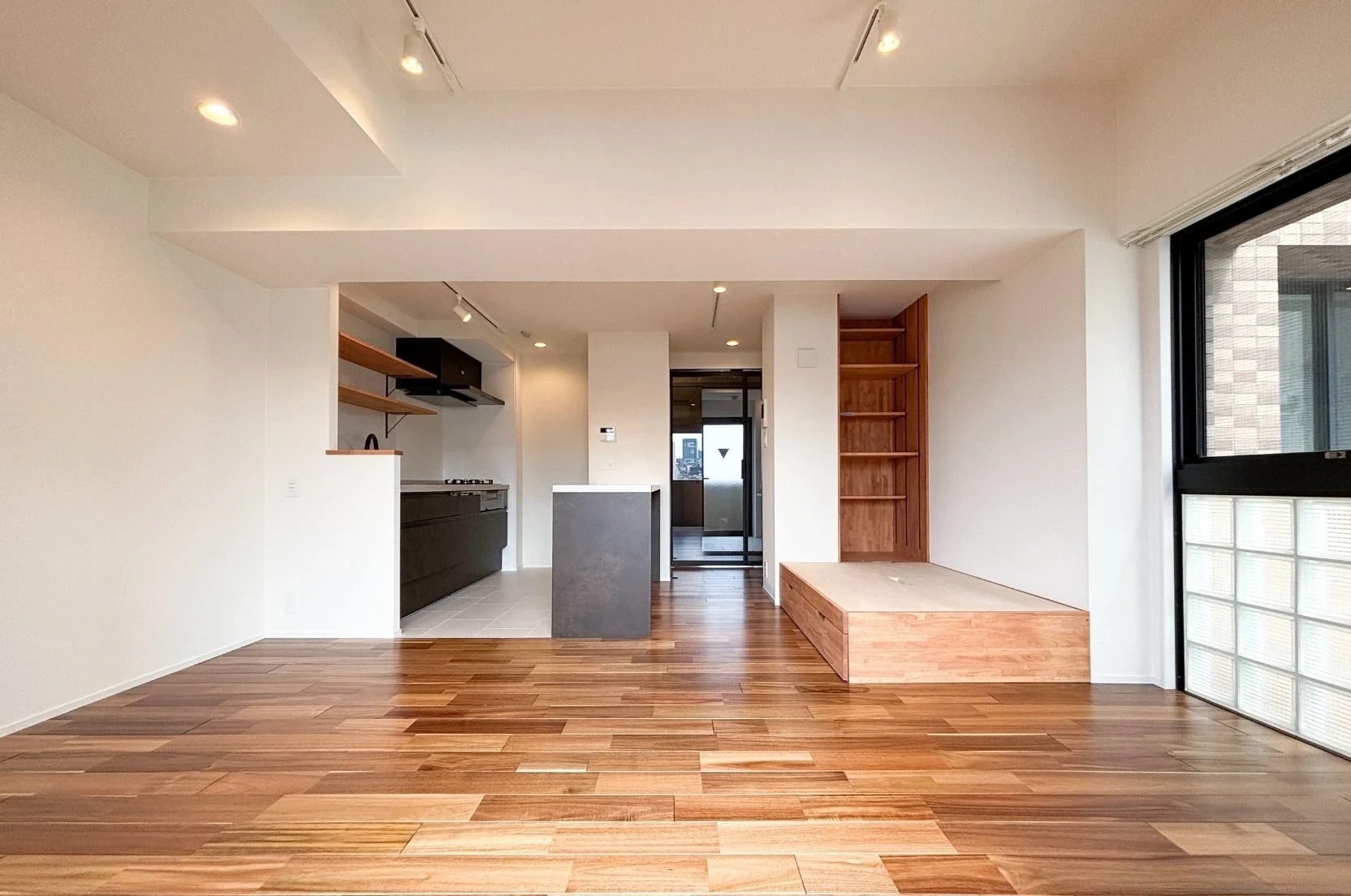 img_title_1／img_caption_1