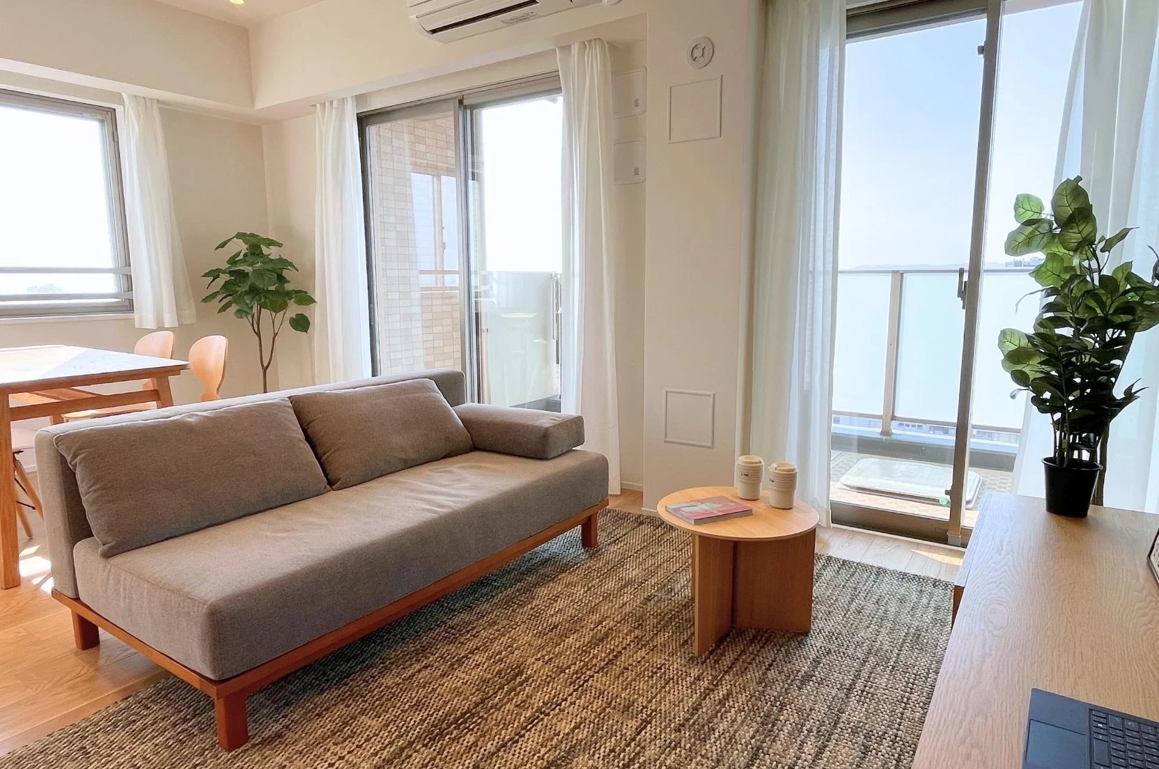 img_title_1／img_caption_1