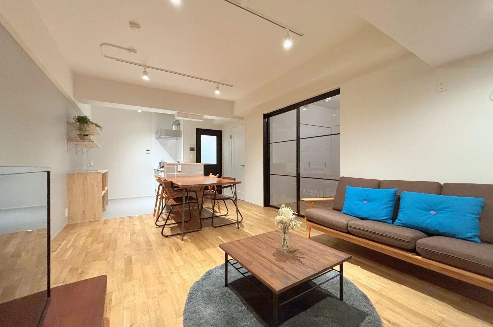 img_title_2／img_caption_2