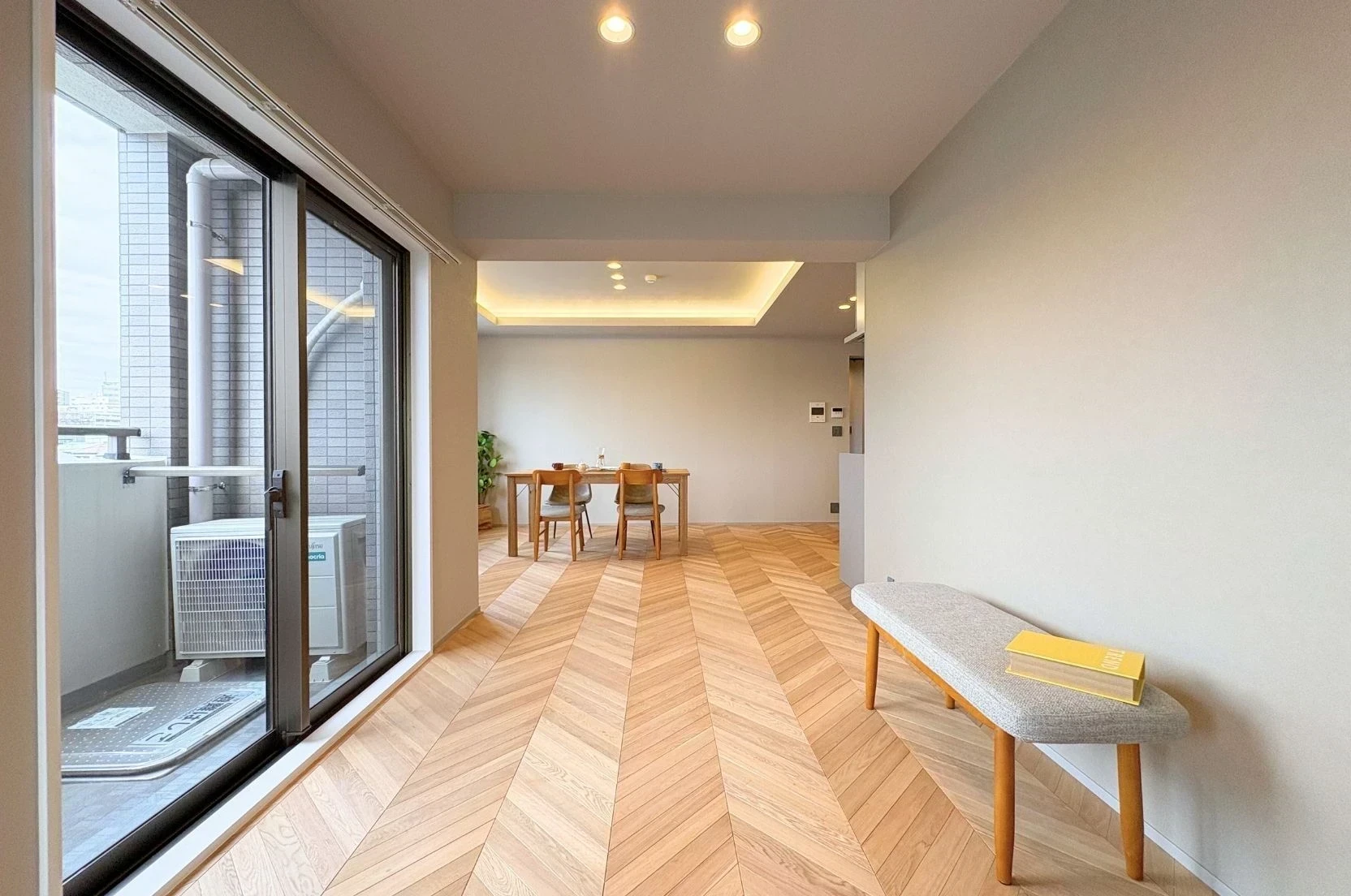 img_title_9／img_caption_9