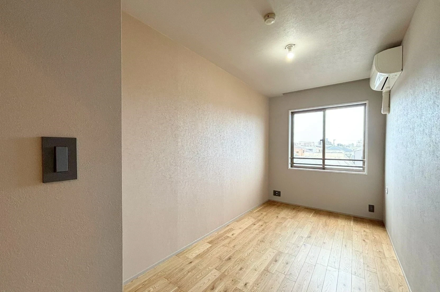 img_title_13／img_caption_13