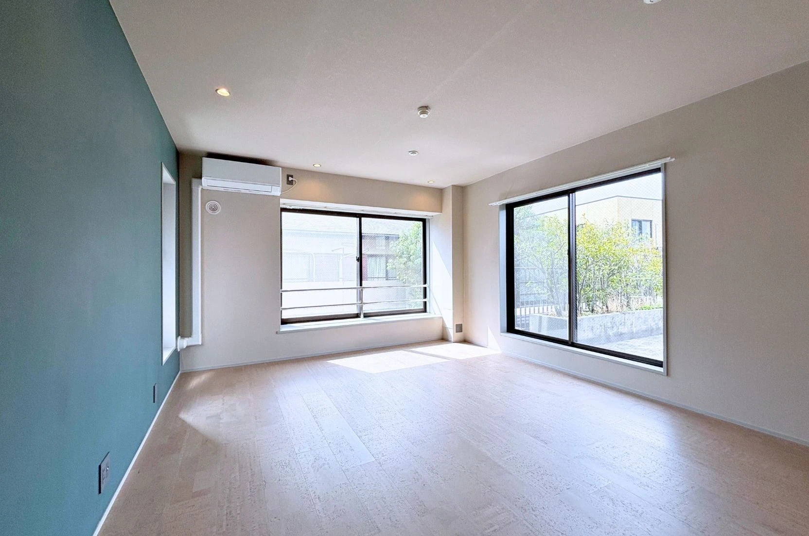 img_title_9／img_caption_9