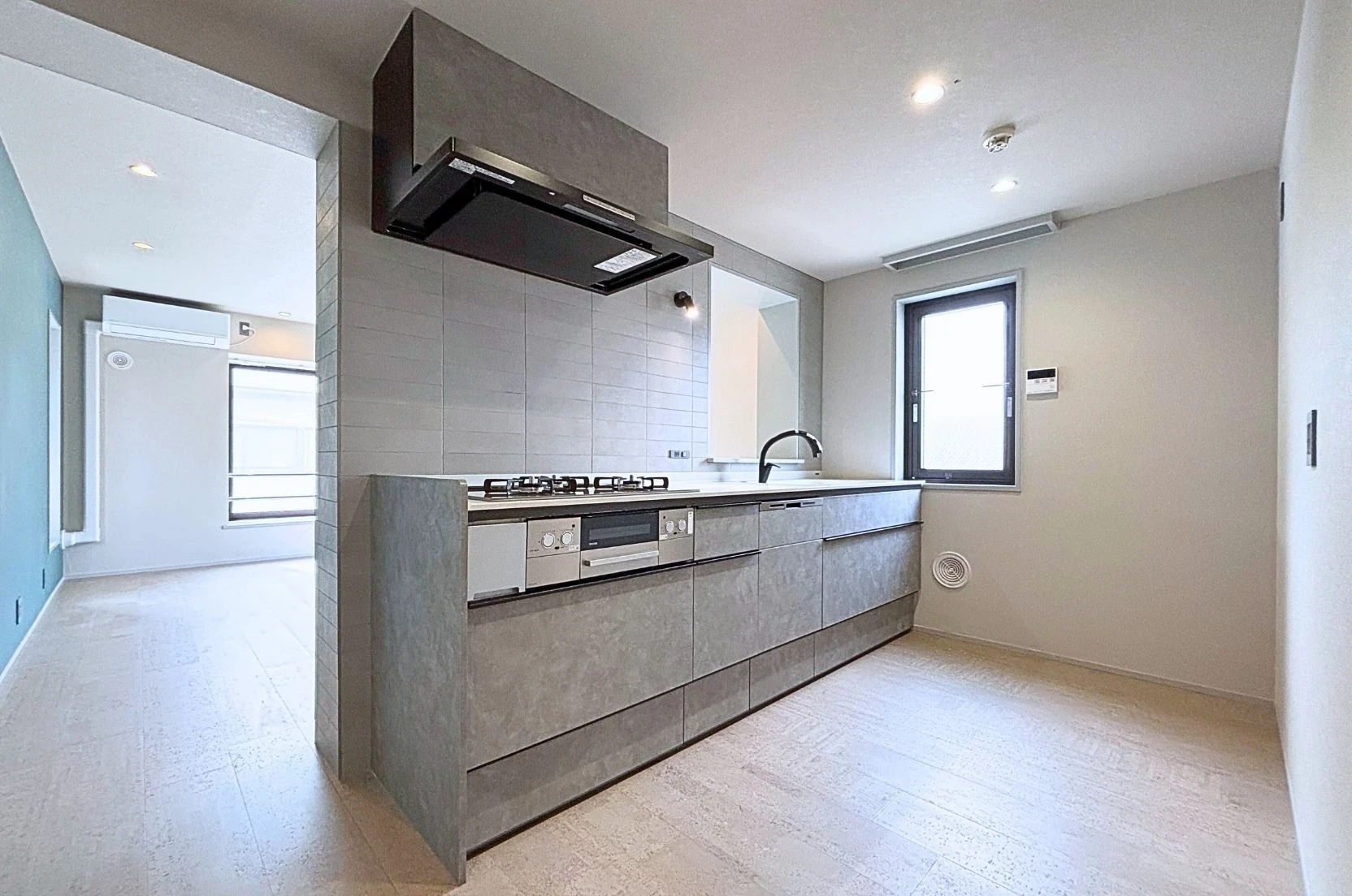 img_title_12／img_caption_12