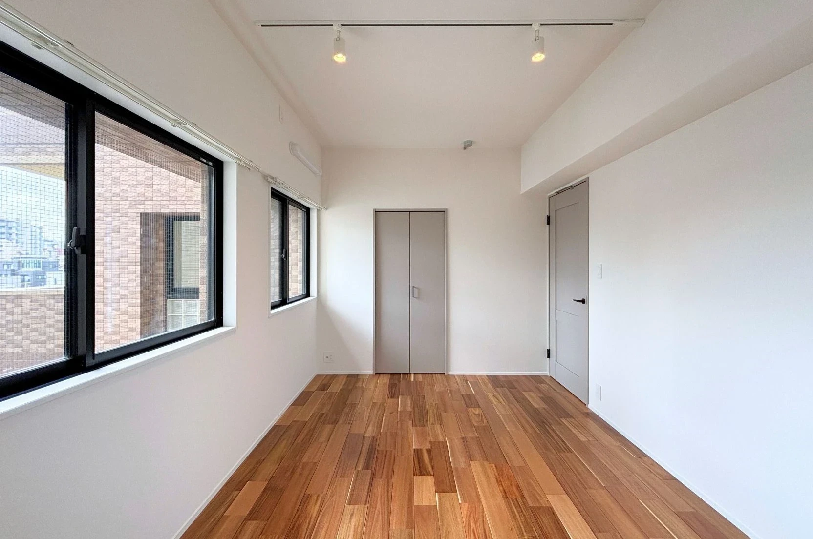 img_title_17／img_caption_17